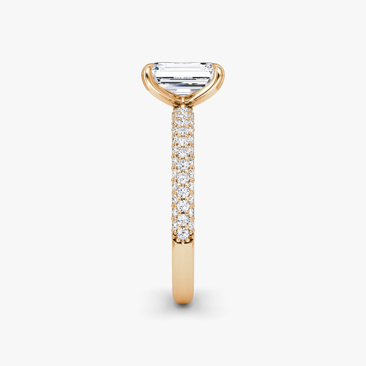 The Luxe Emerald Diamond Pavé Ring