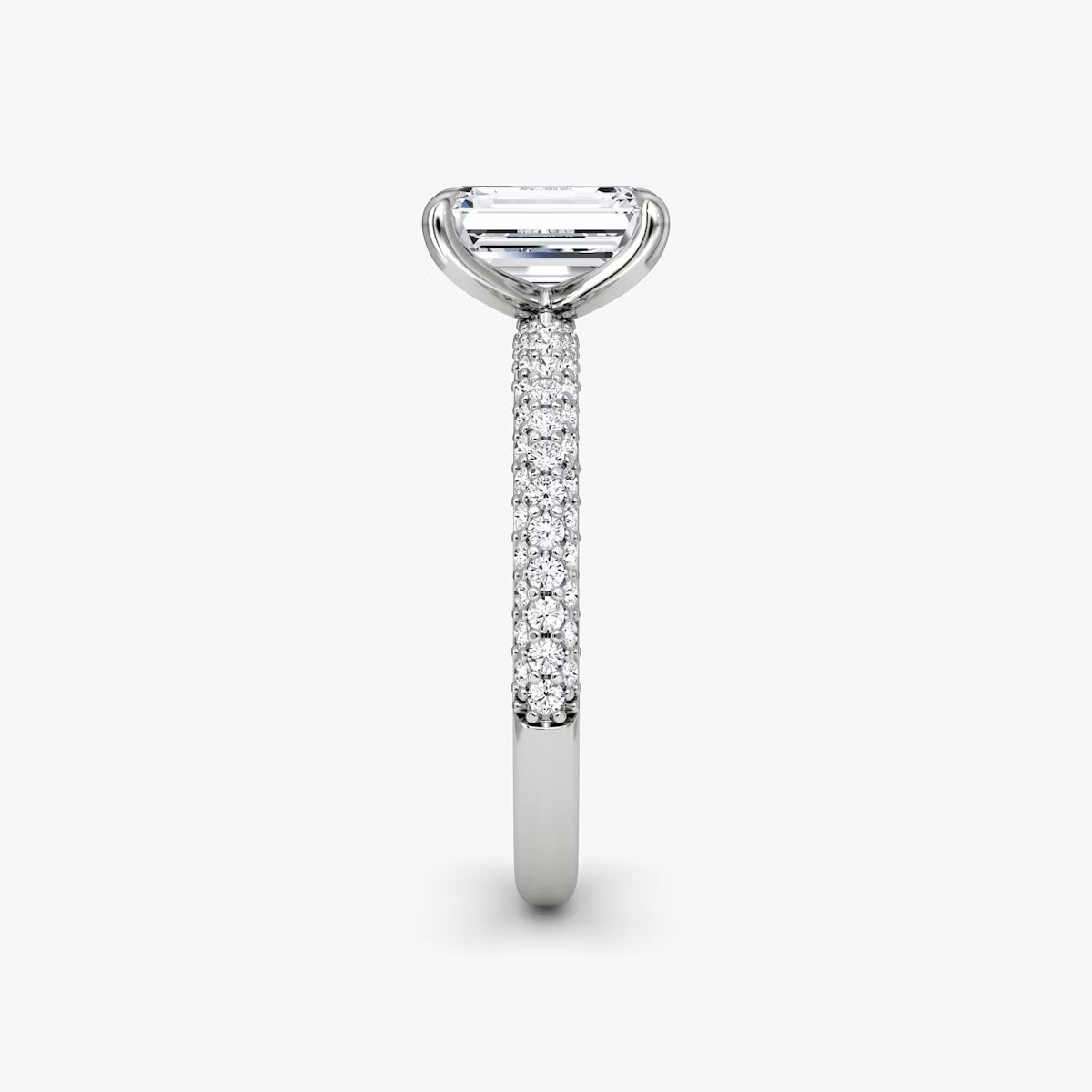 The Luxe Emerald Diamond Pavé Ring