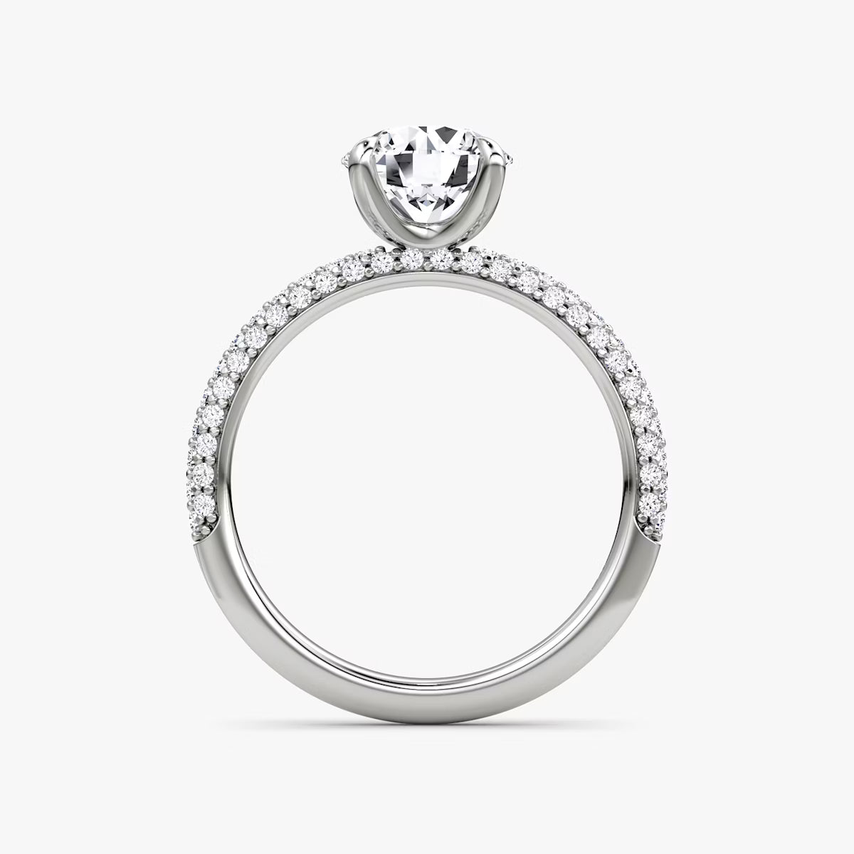 The Luxe Round Diamond Pavé Ring