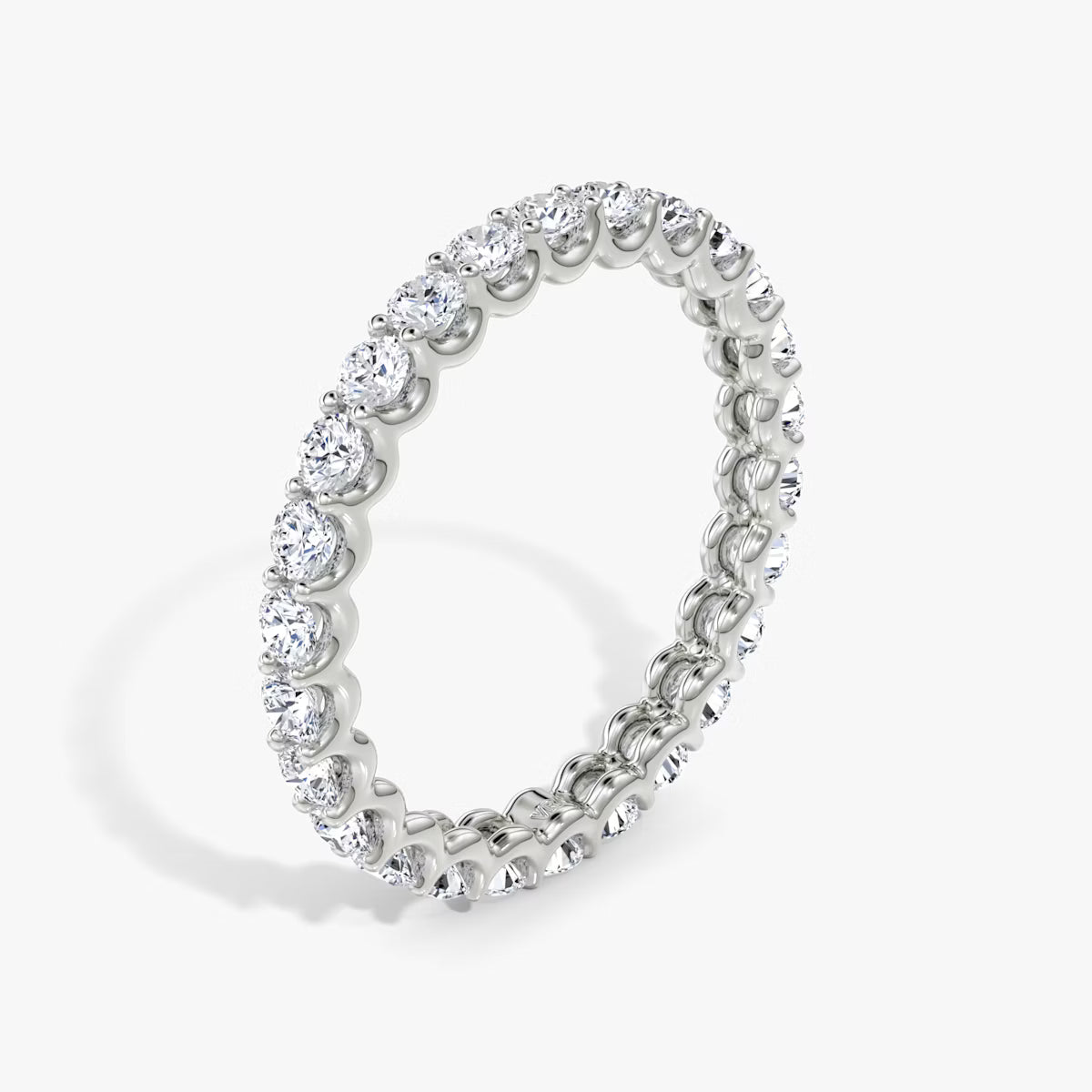 The Round Eternity Band (1 CTW)